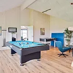 بيت للعطل 5 Star In بوجنسي