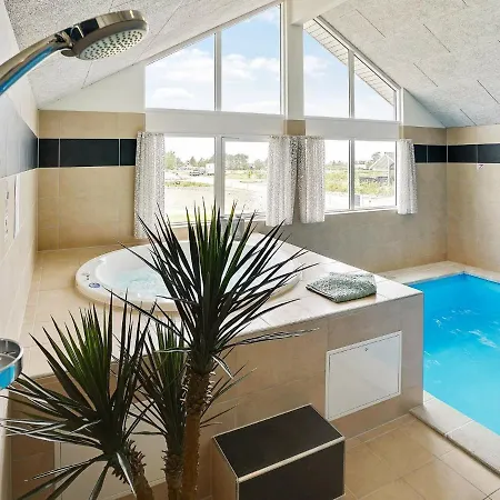 18 Person In Casa vacanze
