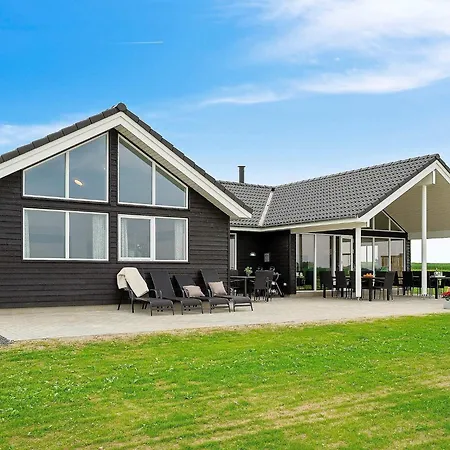 Semesterbostad 5 Star In